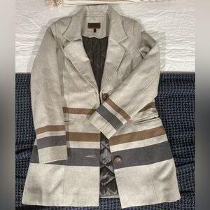 Gentle fawn Xs coat